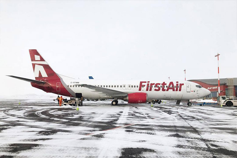 First Air航空LOGO，First Air航空標志，First Air航空品牌設計，加拿大航空標志